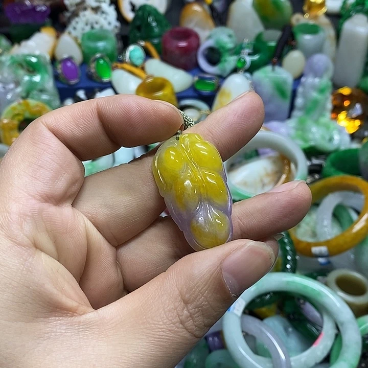 颈饰未镶嵌翡翠官方正规军回血放漏