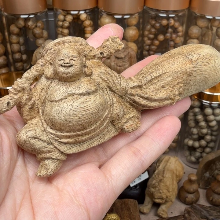 沉香沉香碎屑柬埔寨沉香弥勒佛29克