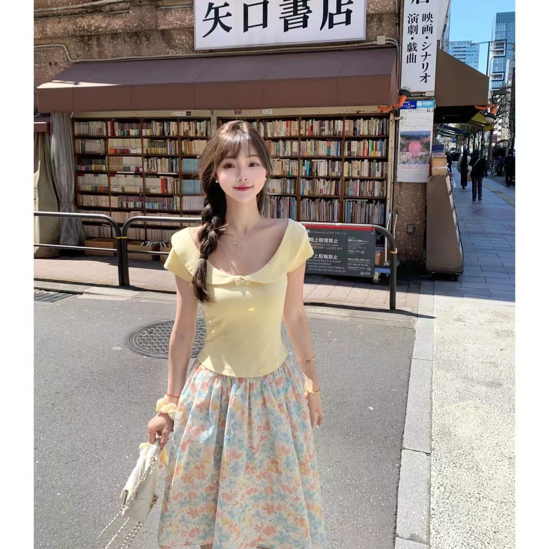 ②娃娃领蝴蝶结少女感萌系短款T恤上衣+碎花A字中裙套装9068#