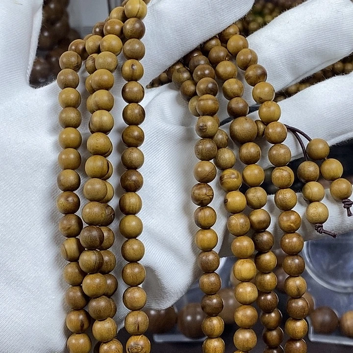 檀香木迈索尔老山檀0.7/108顺黑肉微瑕