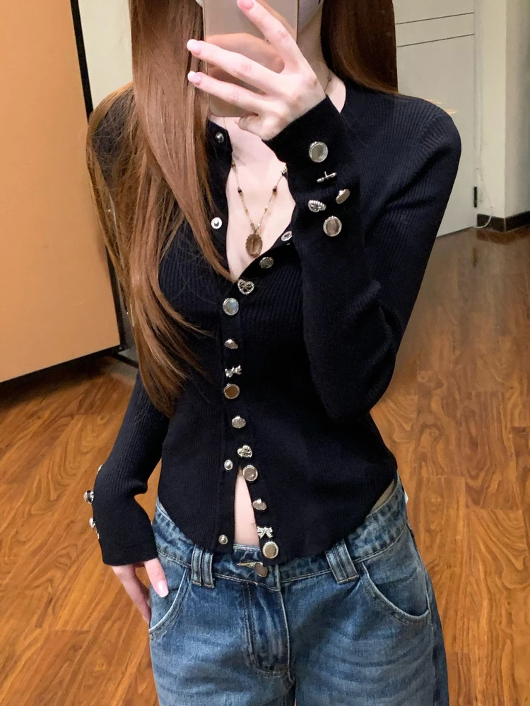 小香老钱风黑色v领针织开衫女秋冬季修身内搭重工纽扣打底衫上衣