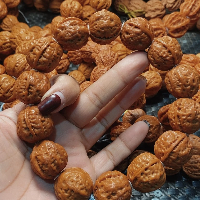 【闪购商品】文玩核桃吊坠粗筋爆肉