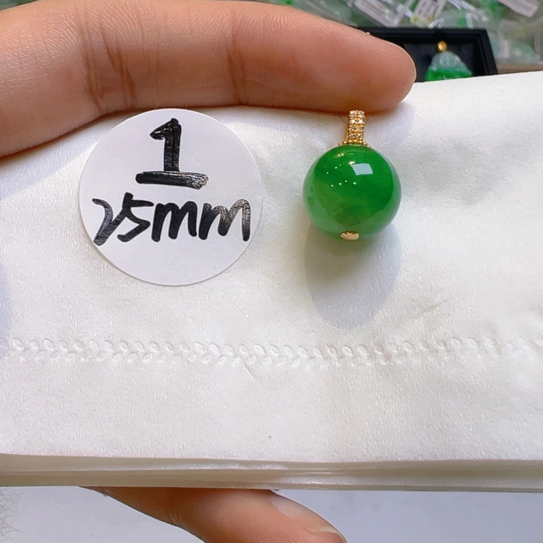 翡翠18K金镶嵌吊坠(不含链)