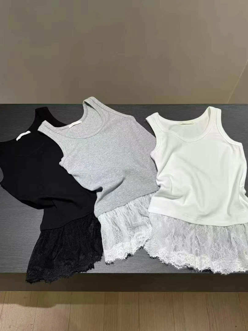 蕾丝花边打底背心