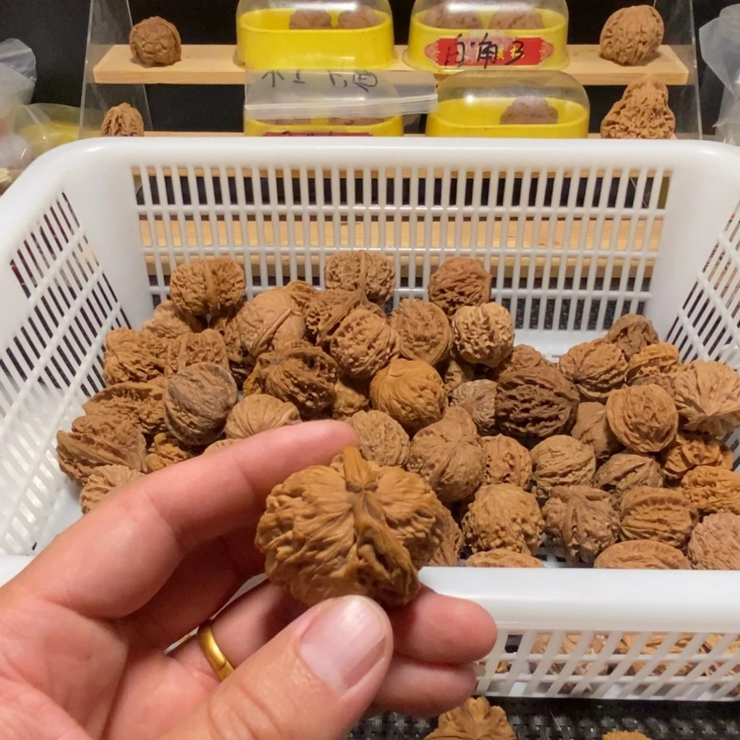 墨***玩吊坠文玩核桃核桃异形单只异形