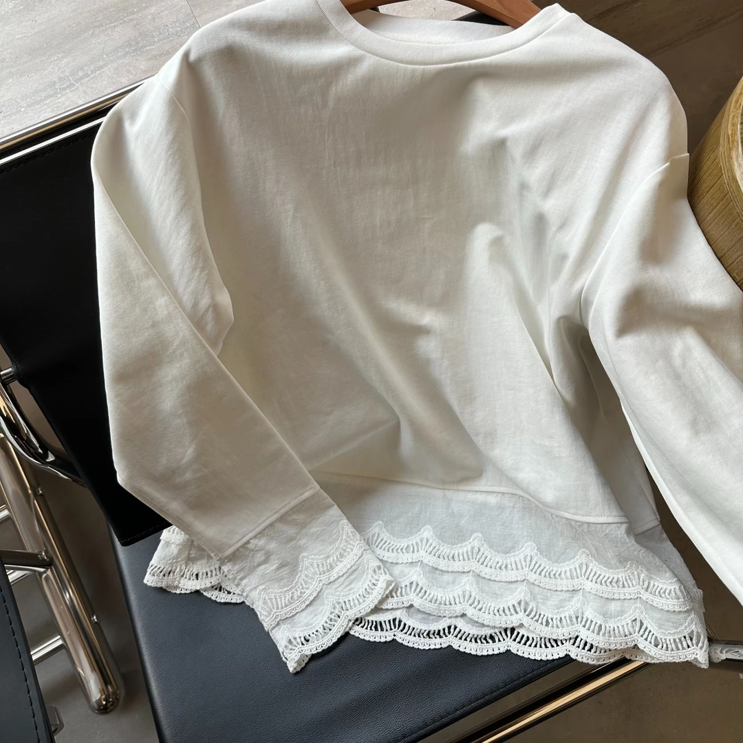【冷白奶酪】时尚百搭简约设计拼接蕾丝圆领长袖T恤上衣女