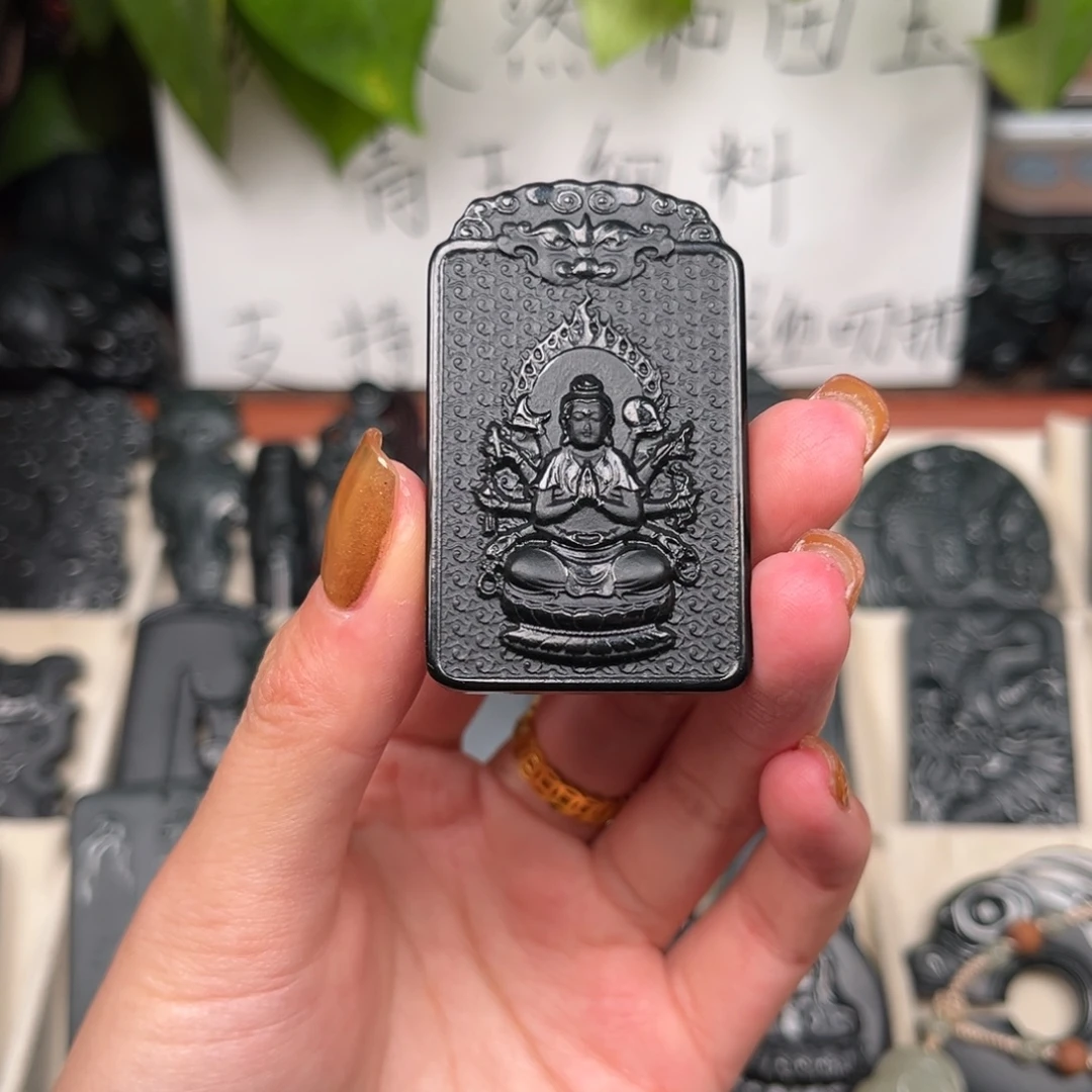 孤***豪和田玉（糖玉）未镶嵌颈饰