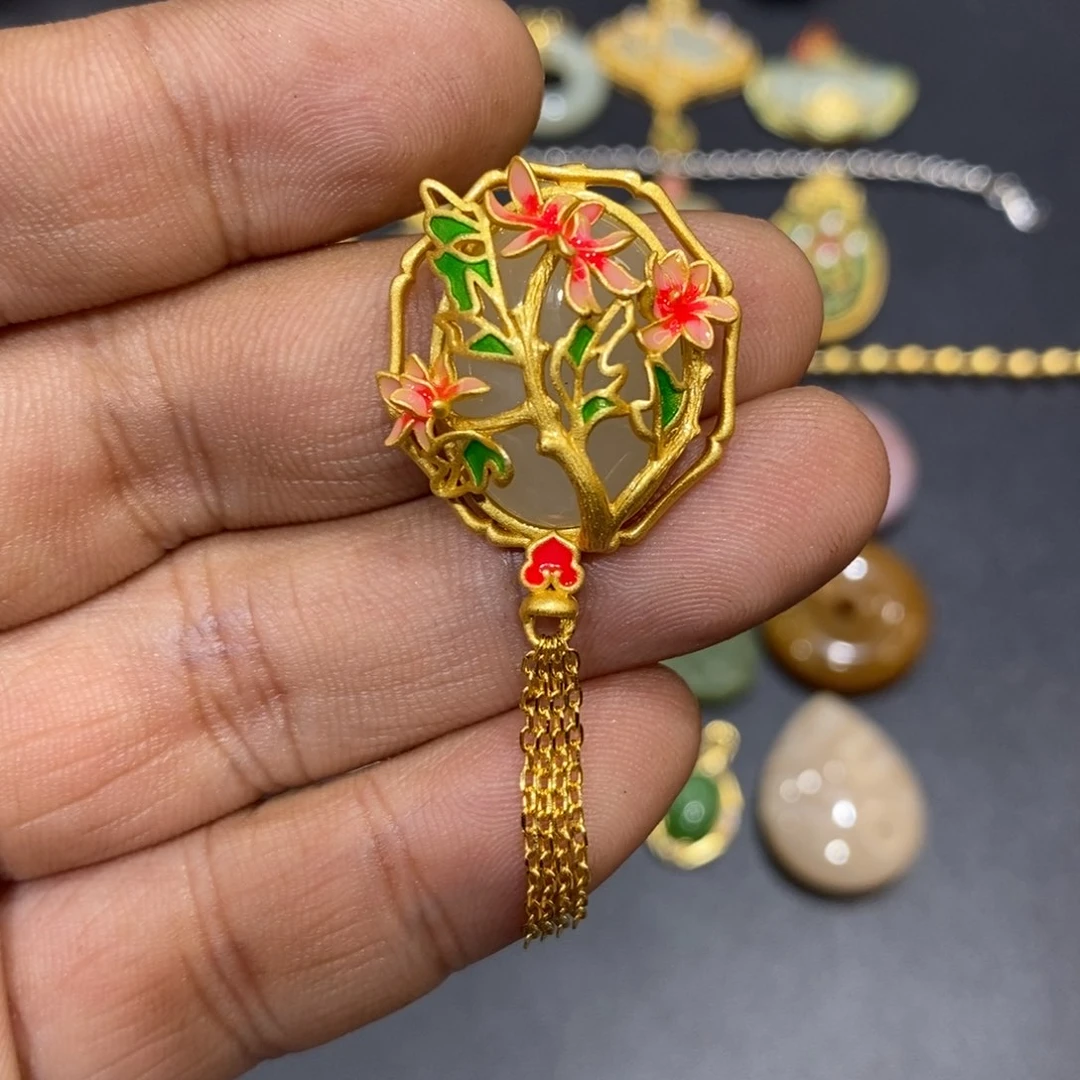 和田玉颈饰银S925镀金镶嵌