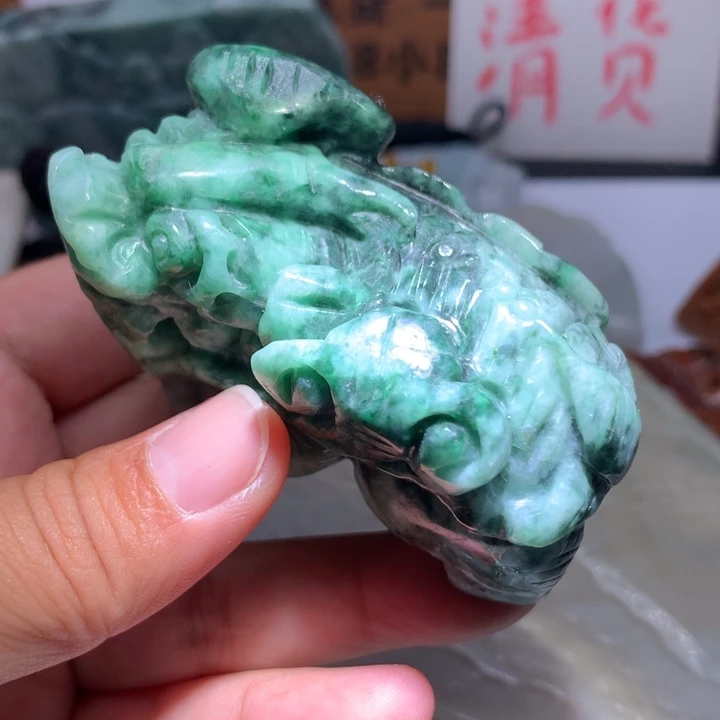 翡翠未镶嵌颈饰保真天然A货翡翠