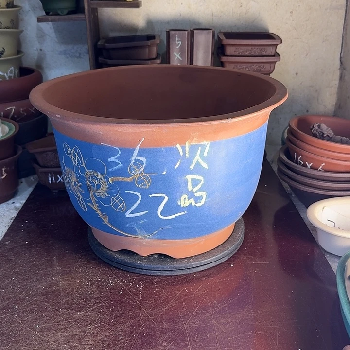 紫砂花盆，手工制作