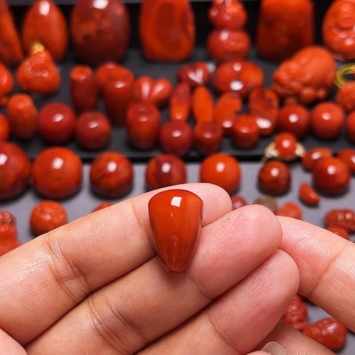 南红玛瑙未镶嵌配饰火焰纹水滴三通12.6mm