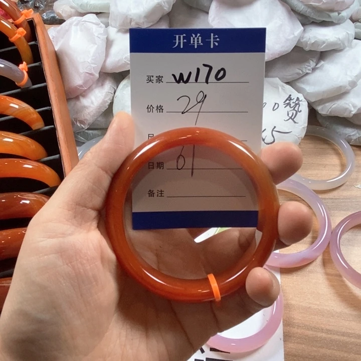 玛瑙/玉髓未镶嵌手镯