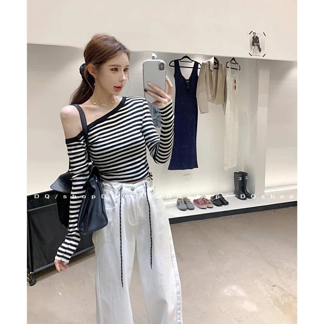 【 古早韩女】 拉肩条纹针织衫