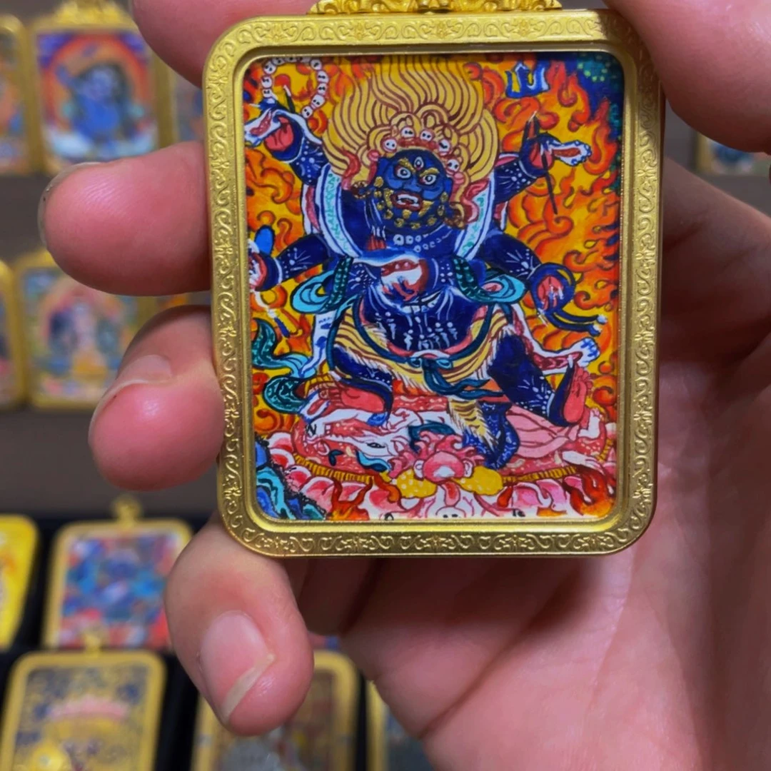 吊坠六臂大黑天唐卡