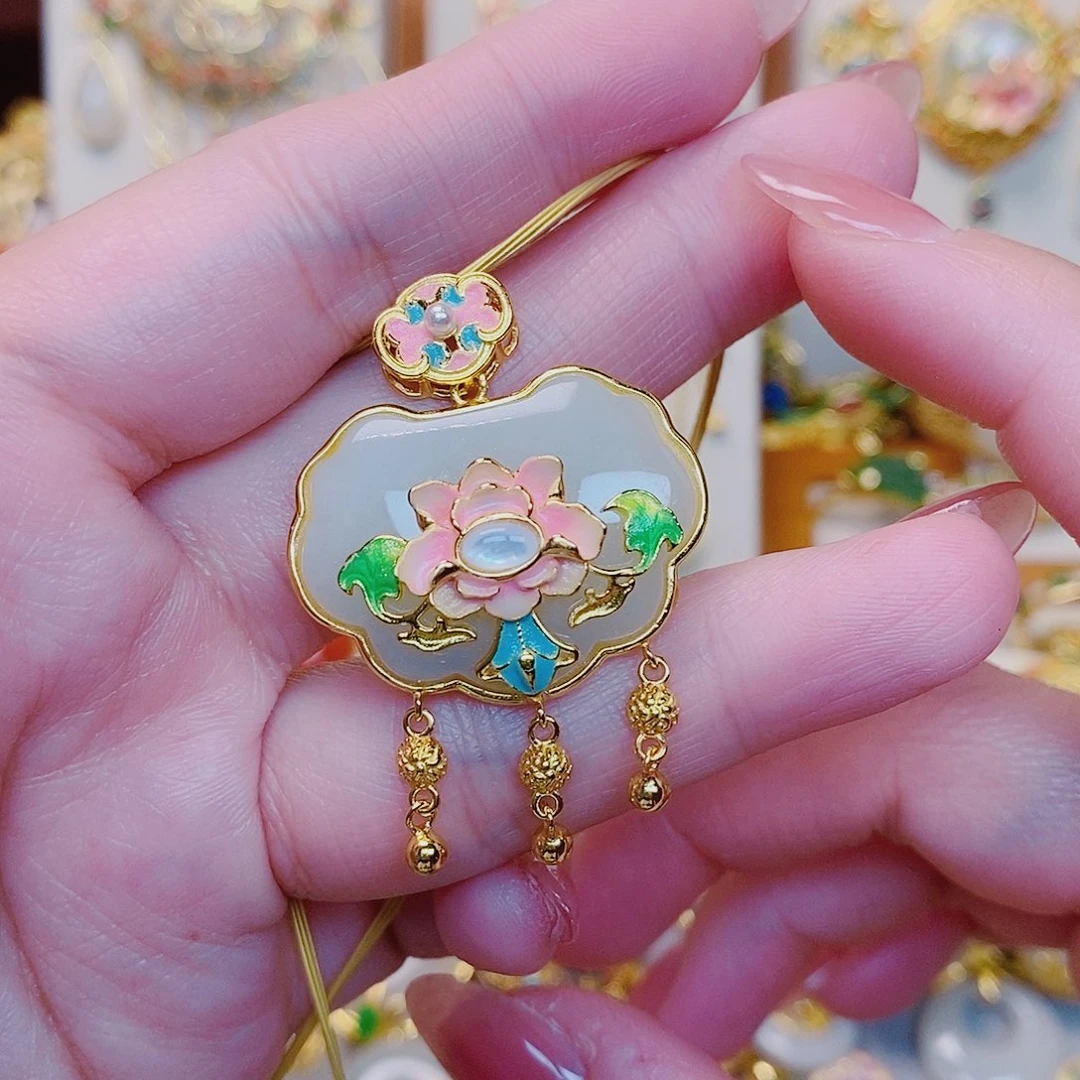 和田玉银S925镀金镶嵌颈饰