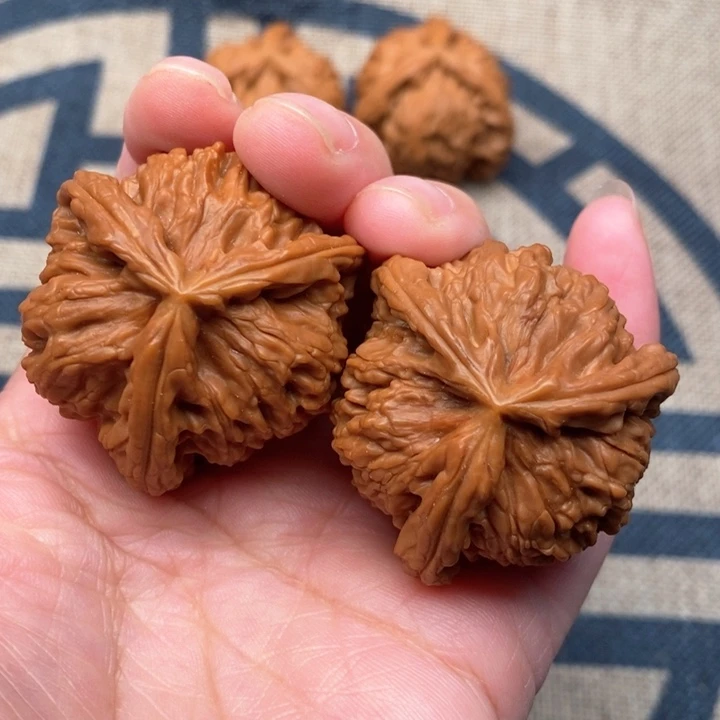 吊坠文玩核桃小**豪