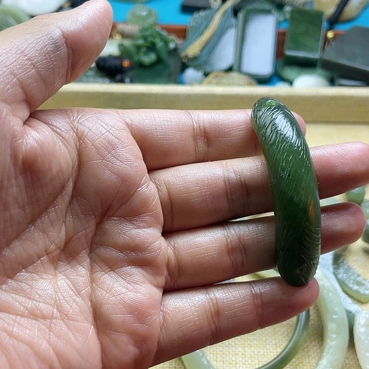 和田玉（糖玉）颈饰未镶嵌小**爱14