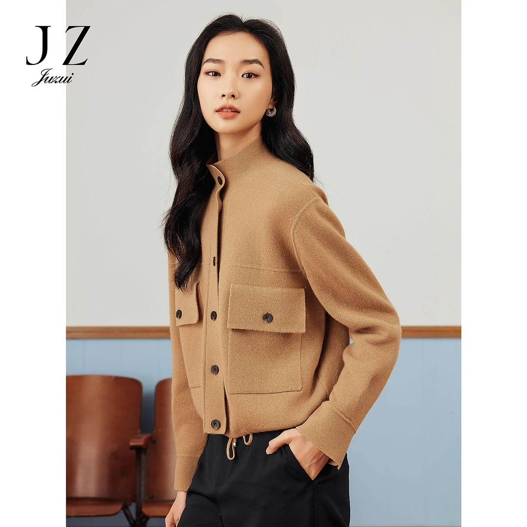 JZ玖姿JWFC30637商场同款巴恩风立领羊毛气质针织开衫2025春季款