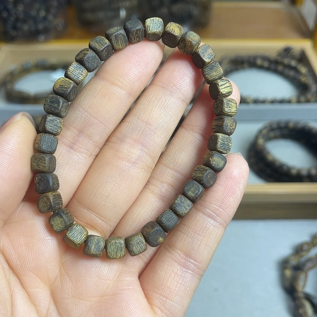 沉香沉香碎屑棋楠沉香老料方糖单圈沉水级花香蜜香