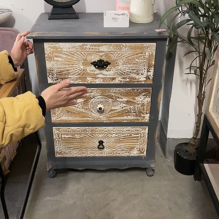 水晶玻璃吸管款柜子