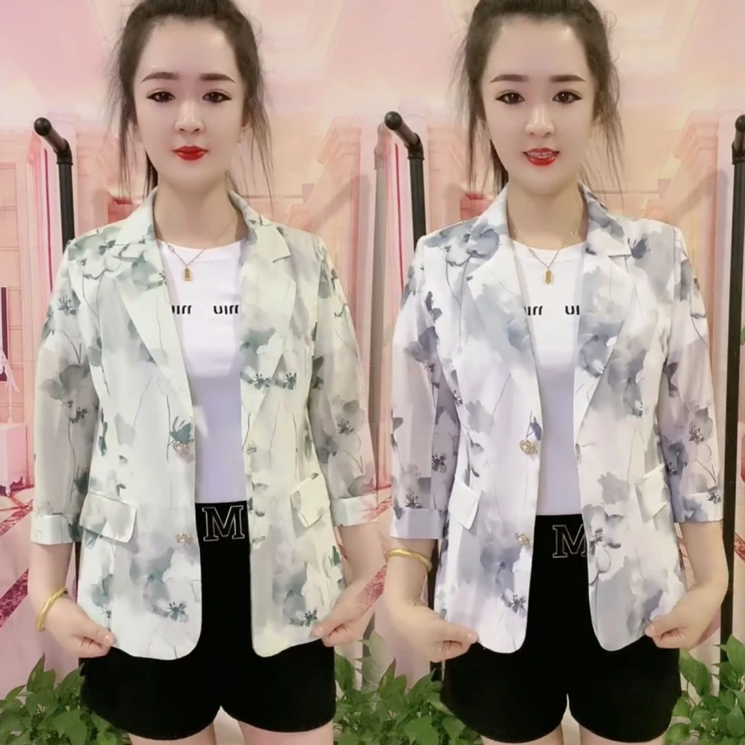 妈妈防晒网纱西装外套2025新款时尚印花气质修身短款绿色西服上衣