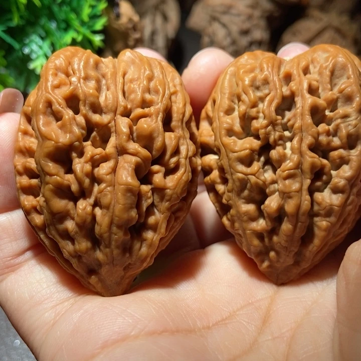 把件文玩核桃?****东北楸子小雪263