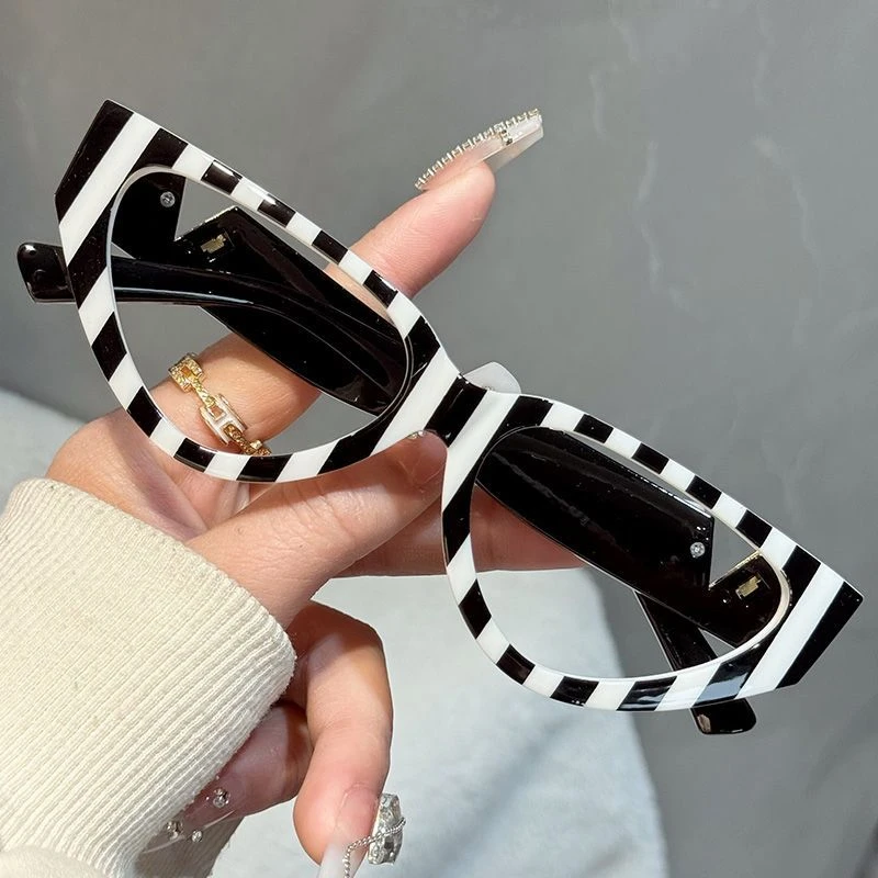 高档猫眼老花眼镜女士高清时尚老人老光远近两用多焦点老年老花镜