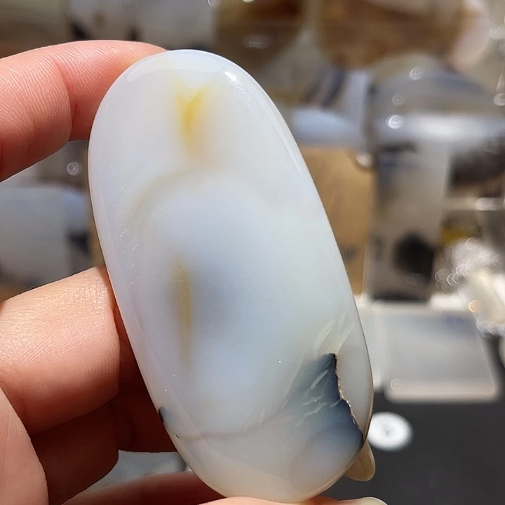 未镶嵌颈饰玛瑙/玉髓