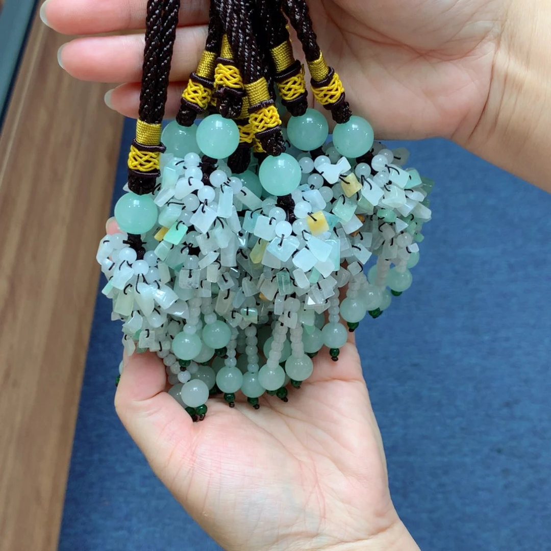 翡翠未镶嵌颈饰买断