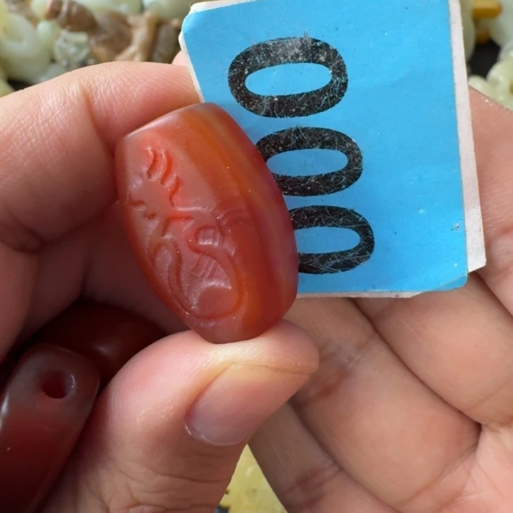 未镶嵌颈饰玛瑙/玉髓