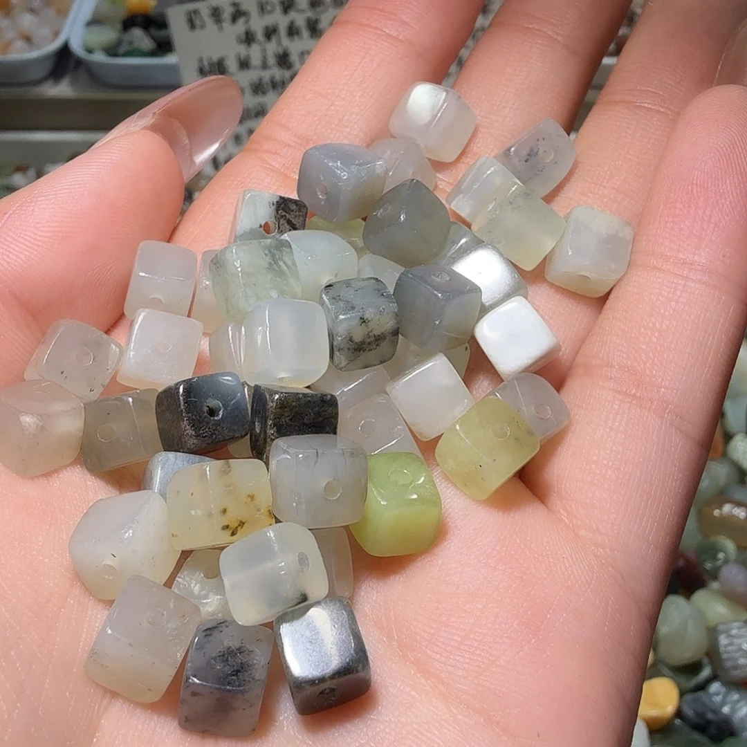 和田玉未镶嵌珠宝奇石