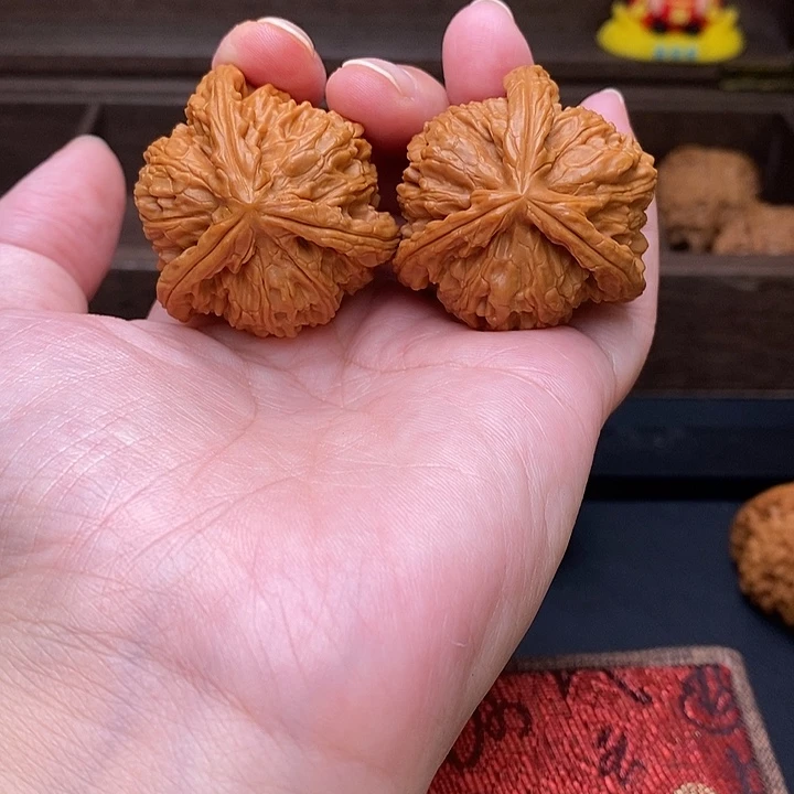 简***乐把件文玩核桃白奔