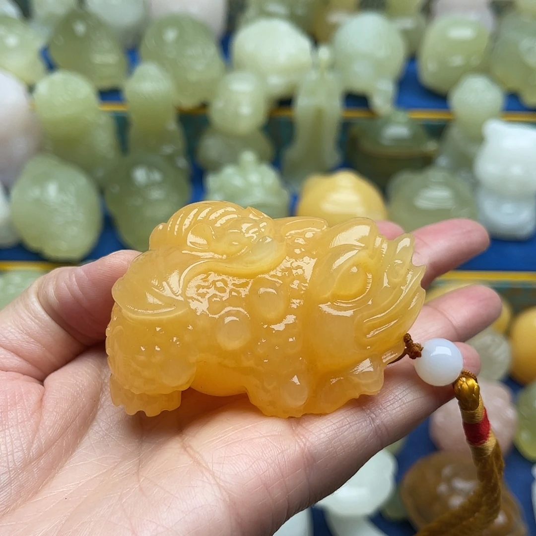 福***如玉天然桌面小摆件