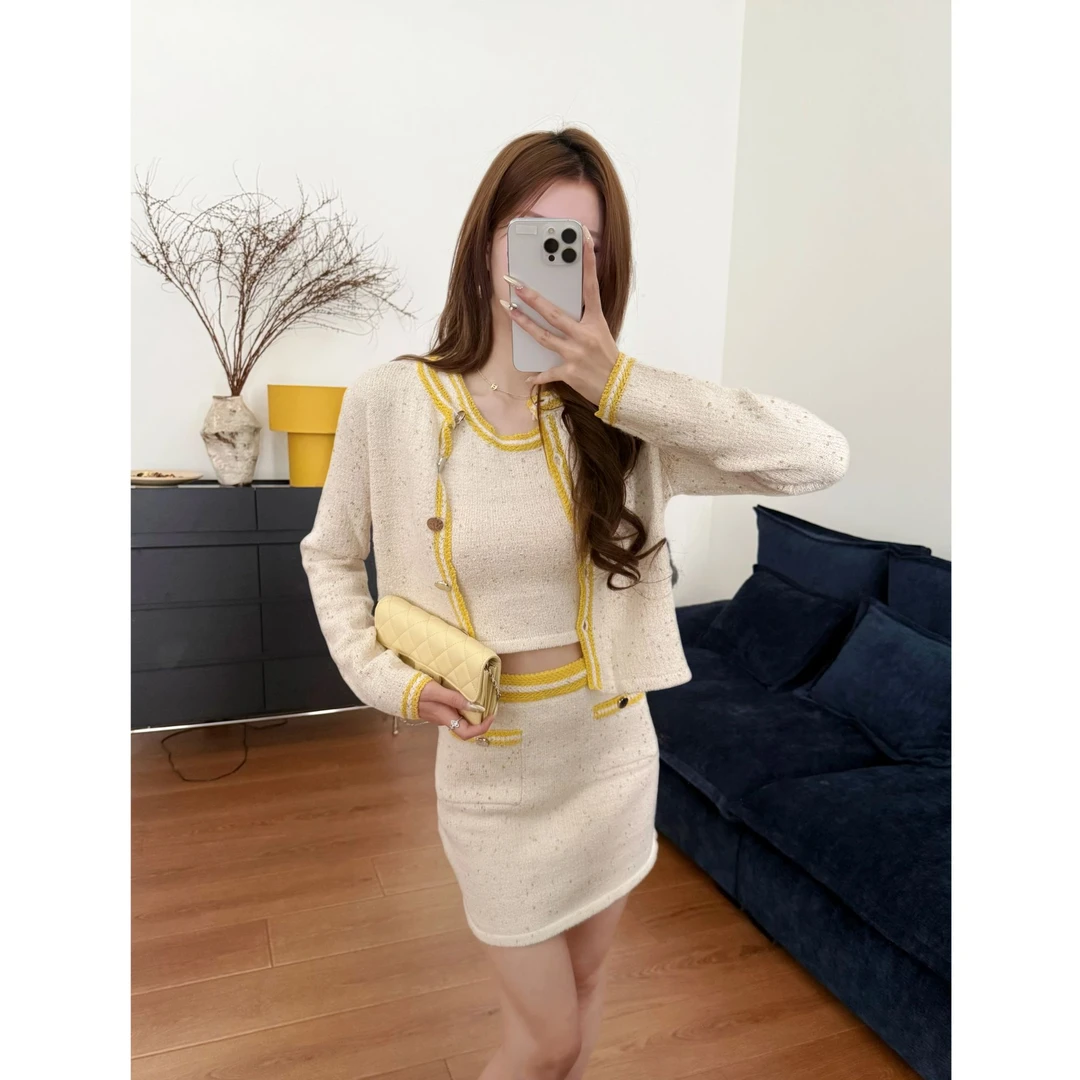 小香风显瘦时尚套装亮丝气质针织开衫背心女秋季半身裙三件套
