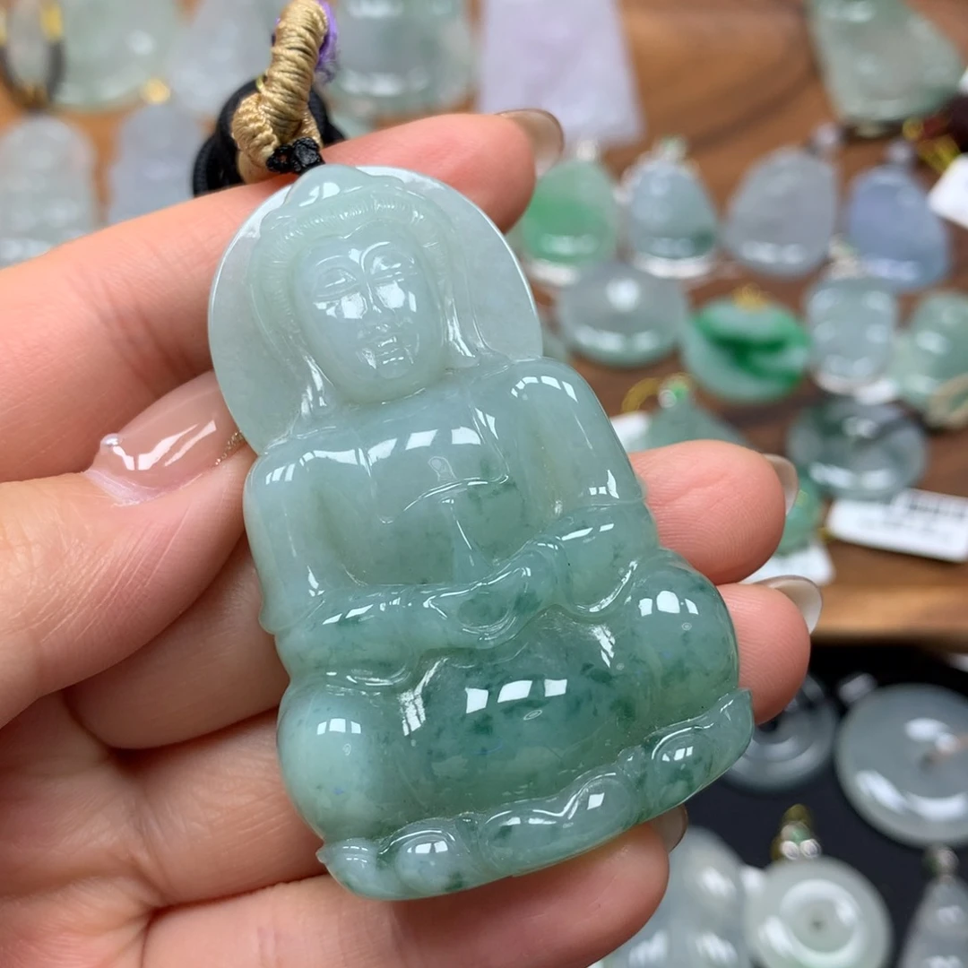 翡翠颈饰未镶嵌观音
