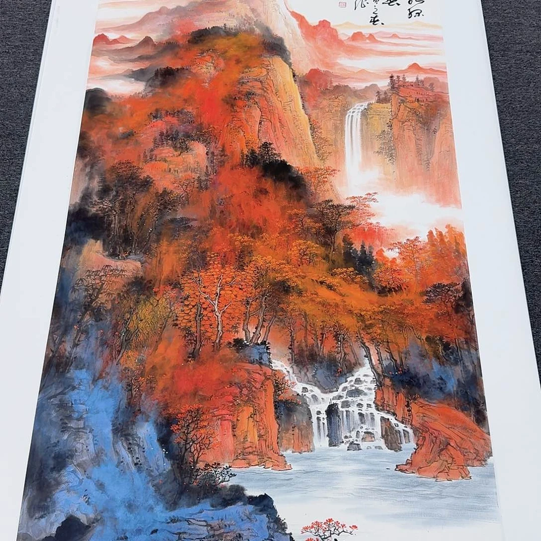 国画多次参加国内外大型