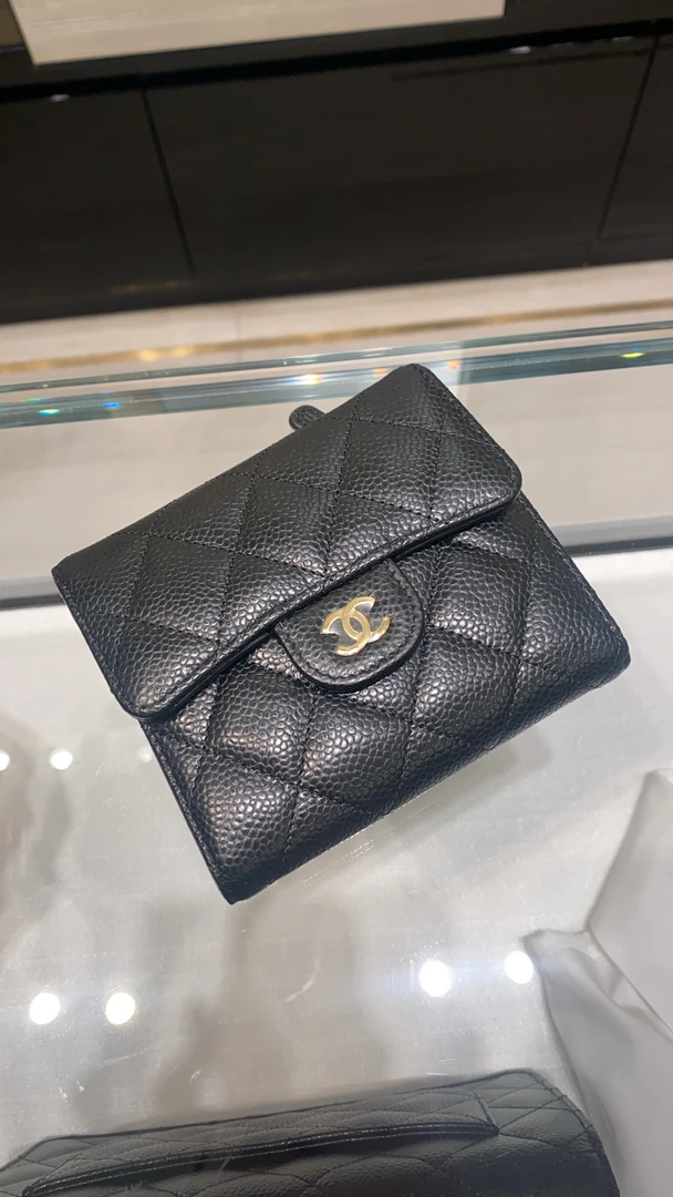 全新未使用 Chanel/香奈儿 香奈儿  翻盖钱包