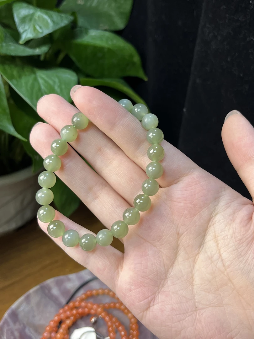 和田玉猫眼湖水绿圆珠手串8mm