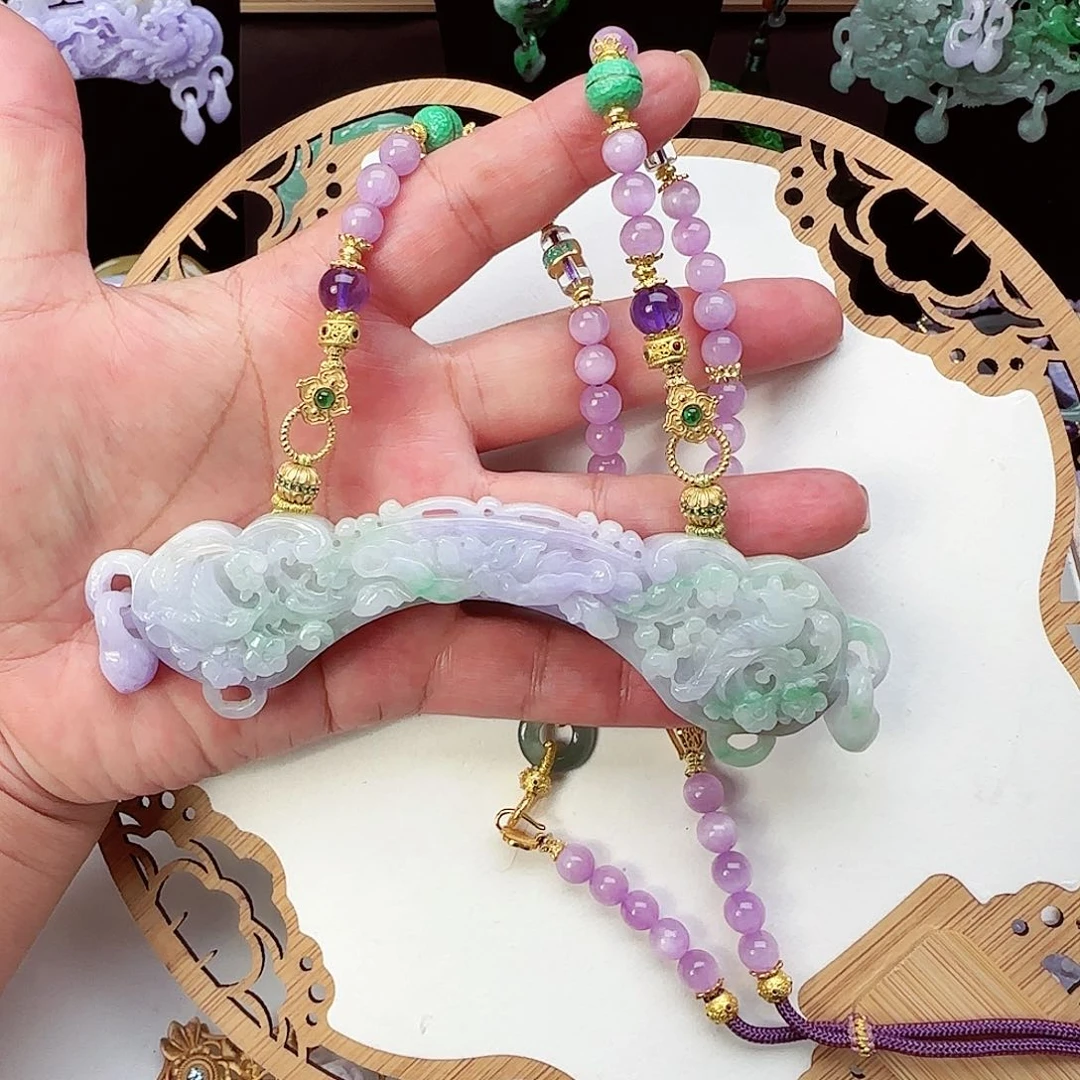 翡翠未镶嵌颈饰小*仿古