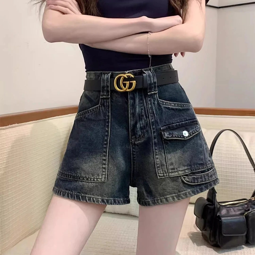 夏季2025超火复古牛仔短裤女高腰显瘦宽松梨形 a字直筒阔腿热裤子