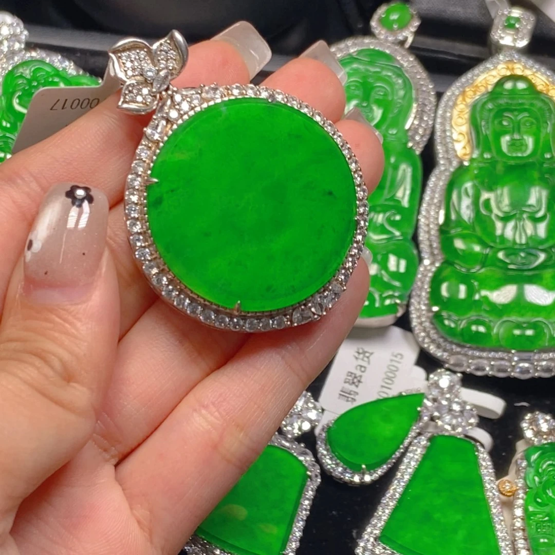 翡翠未镶嵌吊坠(不含链)