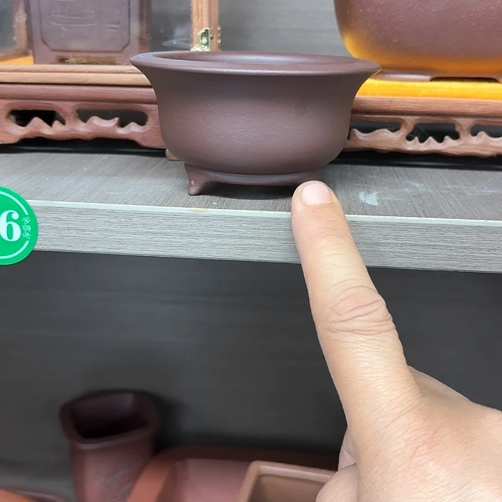 紫砂花盆紫砂的花是一种