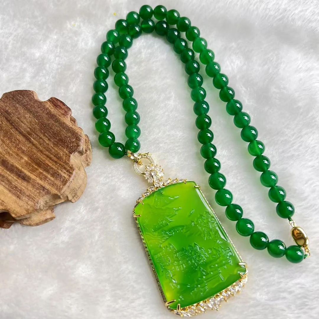 绿大山水牌项链美观大气美轮美奂尽显魅力