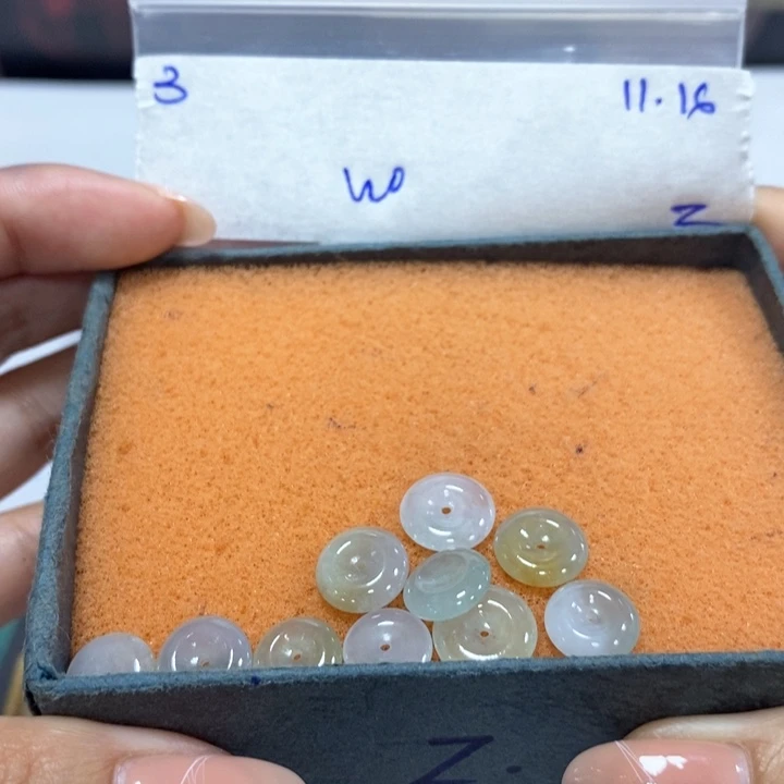 定制翡翠未镶嵌不退