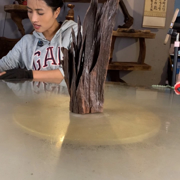 凉***人天然的云南紫柚木会黄水