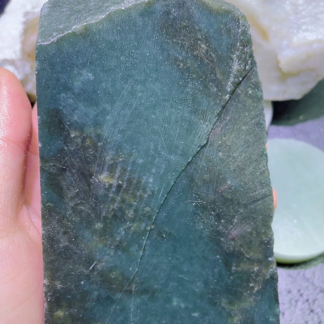 和田玉未镶嵌珠宝半成品