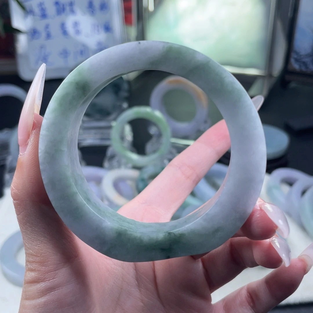 定制翡翠未镶嵌正圈