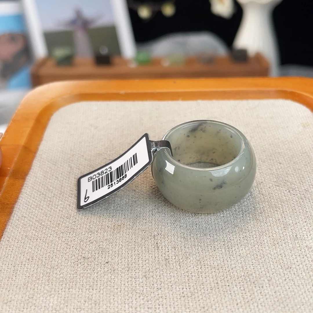 和田玉（糖玉）未镶嵌戒指Y91烟灰吨吨18.4不退换