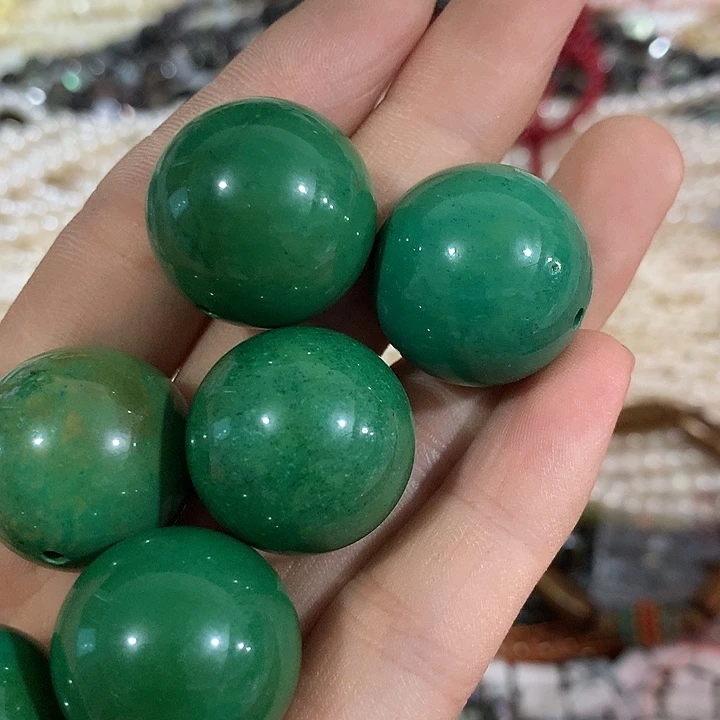 一颗22mm老油绿大圆珠