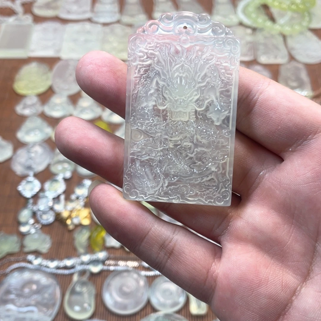 未镶嵌蛇纹石玉多样性随机发一